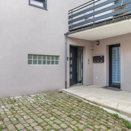 Unique ווישלוך